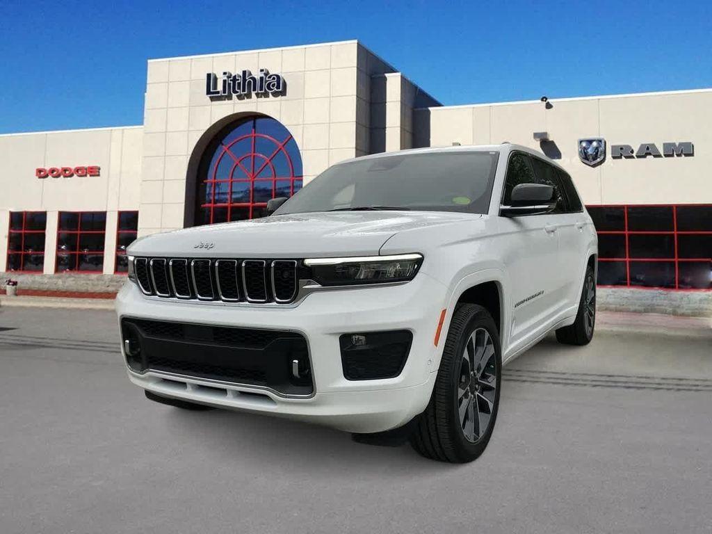 new 2025 Jeep Grand Cherokee L car, priced at $59,606