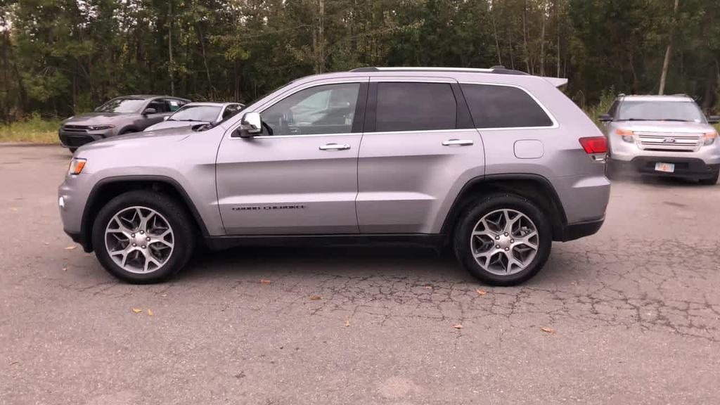used 2020 Jeep Grand Cherokee car, priced at $23,990