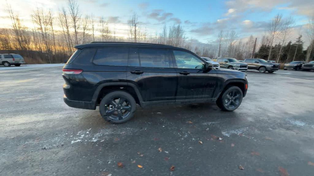 new 2025 Jeep Grand Cherokee L car, priced at $51,142
