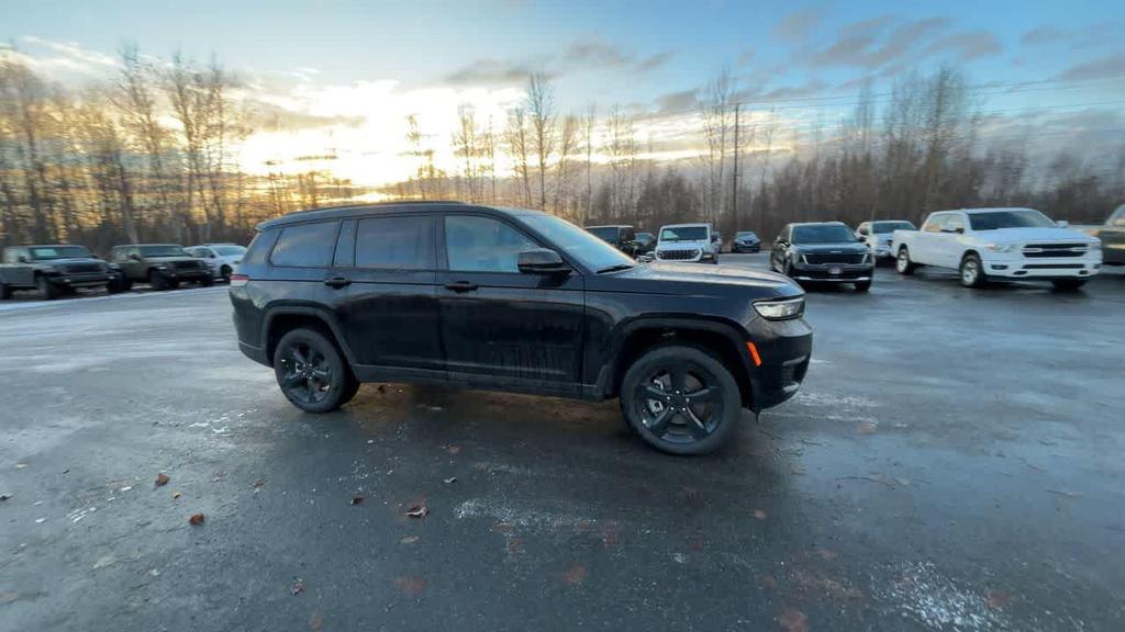 new 2025 Jeep Grand Cherokee L car, priced at $51,142