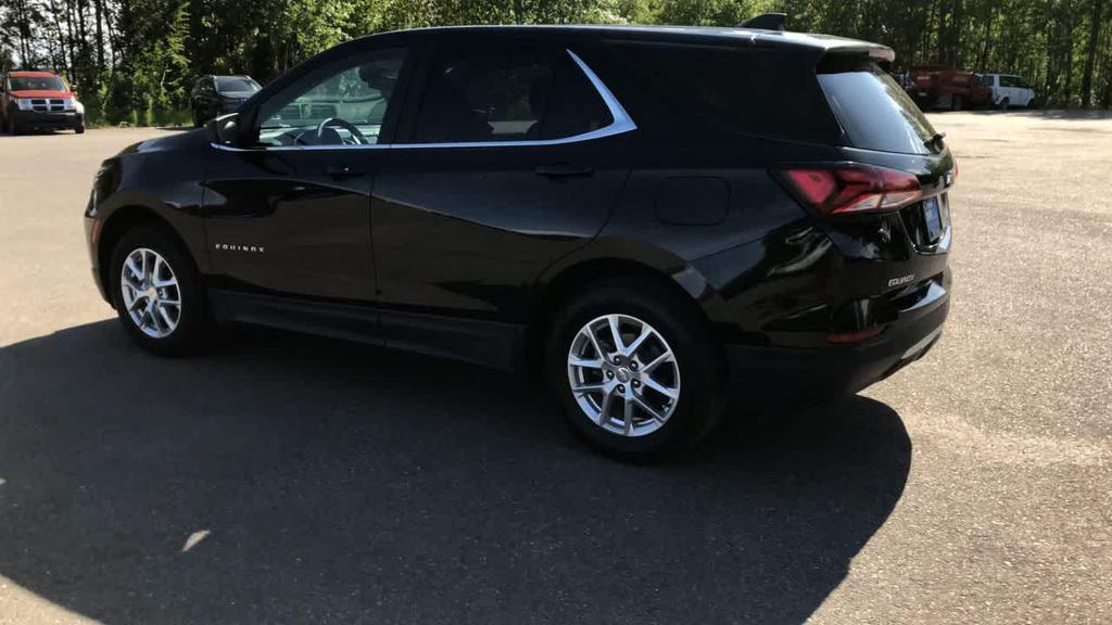used 2023 Chevrolet Equinox car, priced at $22,400