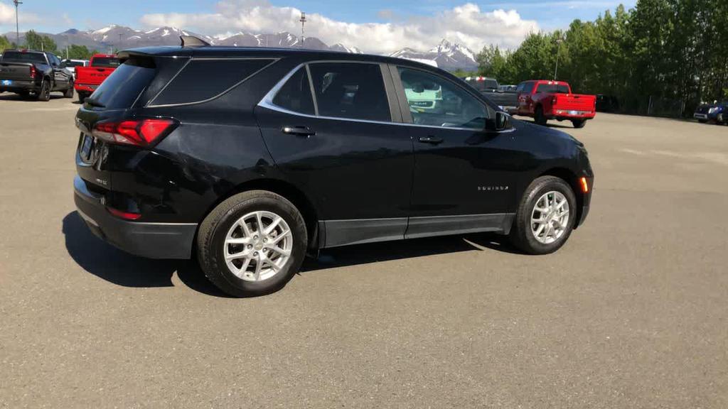 used 2023 Chevrolet Equinox car, priced at $22,400