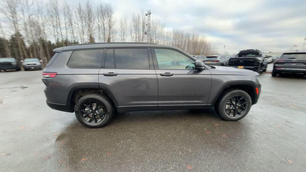 used 2024 Jeep Grand Cherokee L car, priced at $35,990