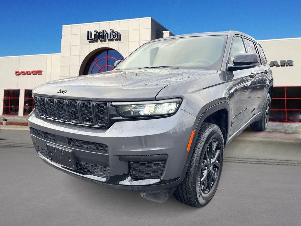 used 2024 Jeep Grand Cherokee L car, priced at $35,990