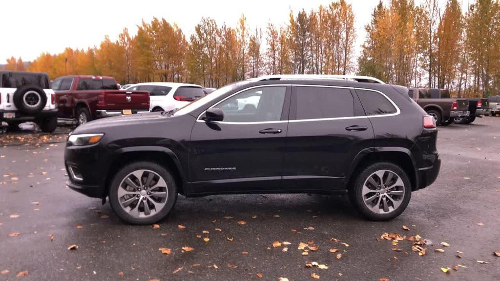 used 2019 Jeep Cherokee car, priced at $25,000