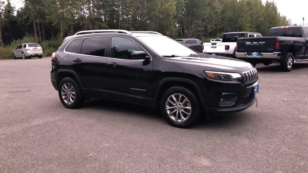 used 2021 Jeep Cherokee car, priced at $20,925
