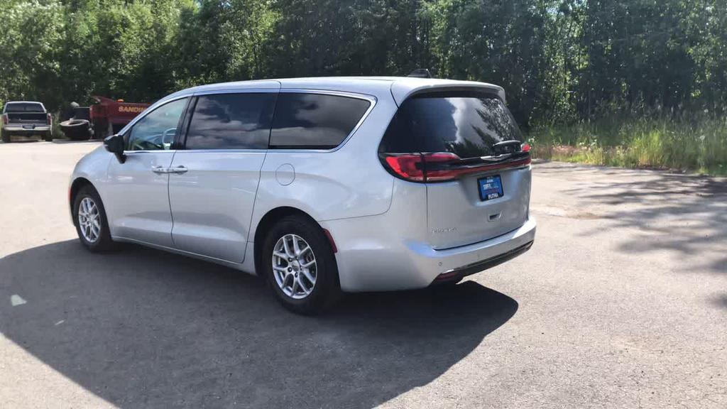 used 2024 Chrysler Pacifica car, priced at $31,950