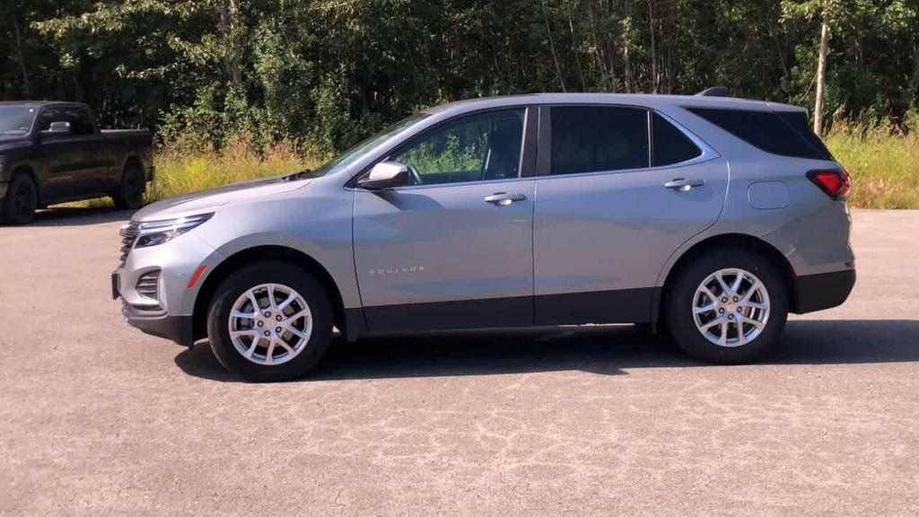 used 2024 Chevrolet Equinox car, priced at $25,900