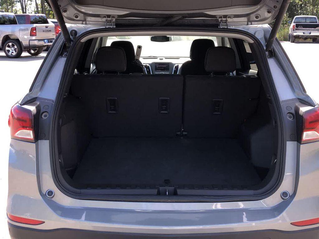 used 2024 Chevrolet Equinox car, priced at $25,900