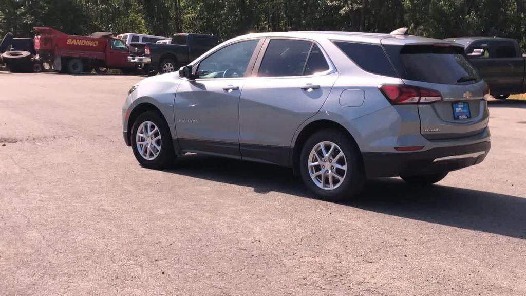 used 2024 Chevrolet Equinox car, priced at $25,900