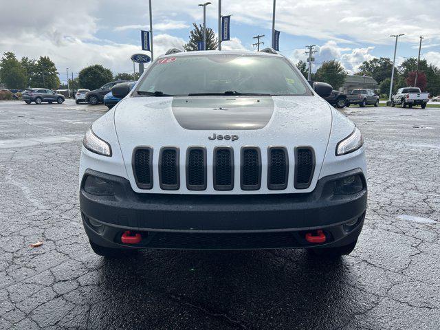 used 2016 Jeep Cherokee car, priced at $15,900