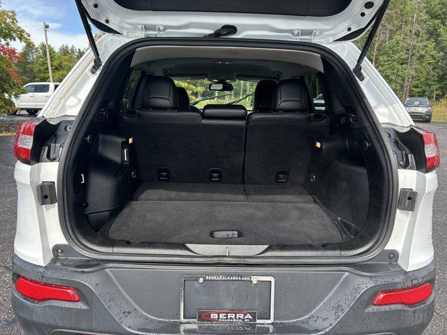 used 2016 Jeep Cherokee car, priced at $15,900
