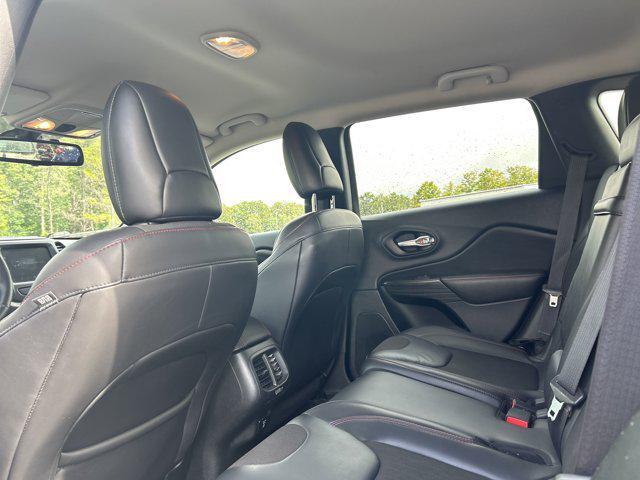 used 2016 Jeep Cherokee car, priced at $15,900
