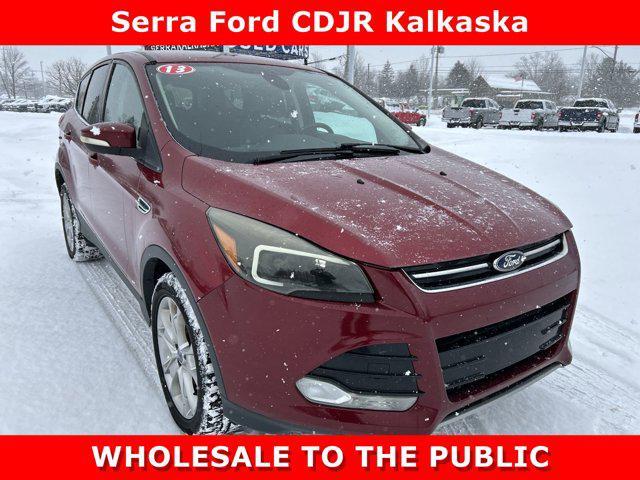 used 2013 Ford Escape car, priced at $3,900