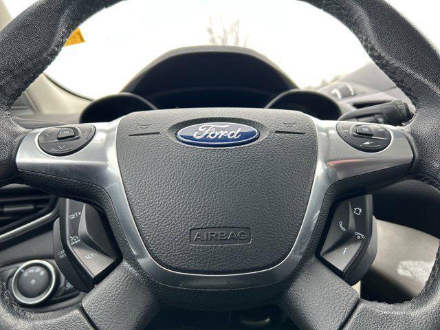 used 2013 Ford Escape car, priced at $3,900