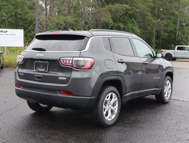 new 2024 Jeep Compass car, priced at $35,035