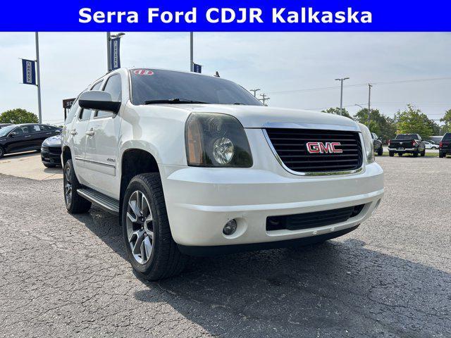 used 2013 GMC Yukon car, priced at $7,900