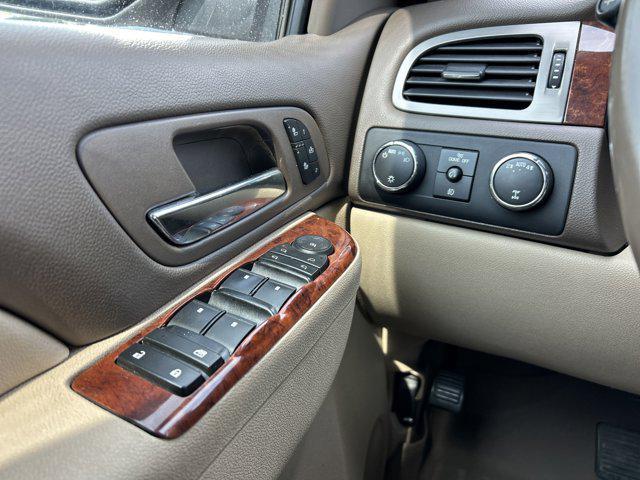 used 2013 GMC Yukon car, priced at $7,900