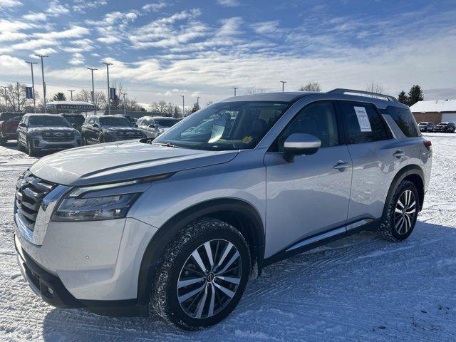 used 2022 Nissan Pathfinder car, priced at $29,000