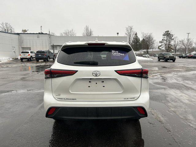 used 2021 Toyota Highlander car, priced at $33,500