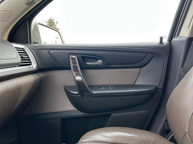 used 2014 GMC Acadia car, priced at $4,900