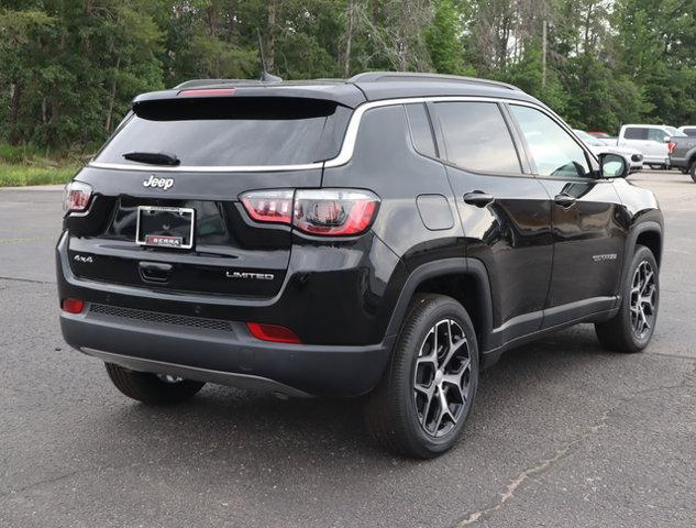 new 2024 Jeep Compass car, priced at $35,935