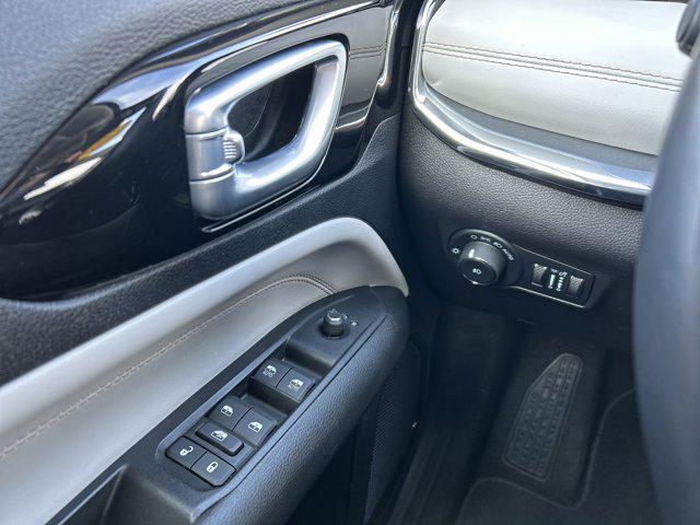 used 2022 Jeep Compass car, priced at $22,900
