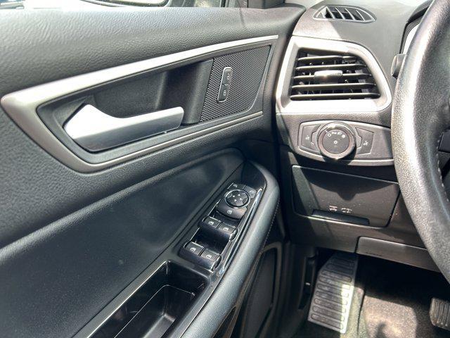 used 2018 Ford Edge car, priced at $14,400
