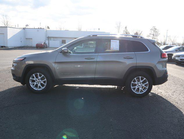 used 2016 Jeep Cherokee car, priced at $14,000