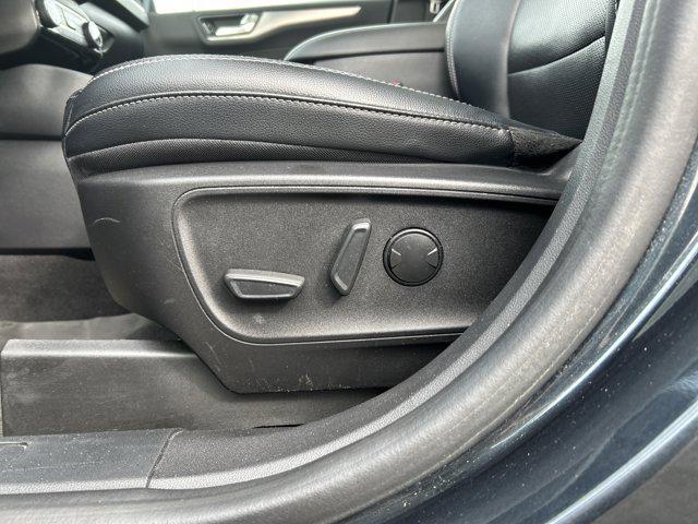 used 2022 Ford Escape car, priced at $22,300