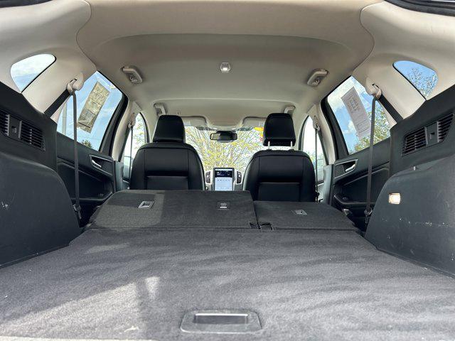 used 2022 Ford Edge car, priced at $27,000