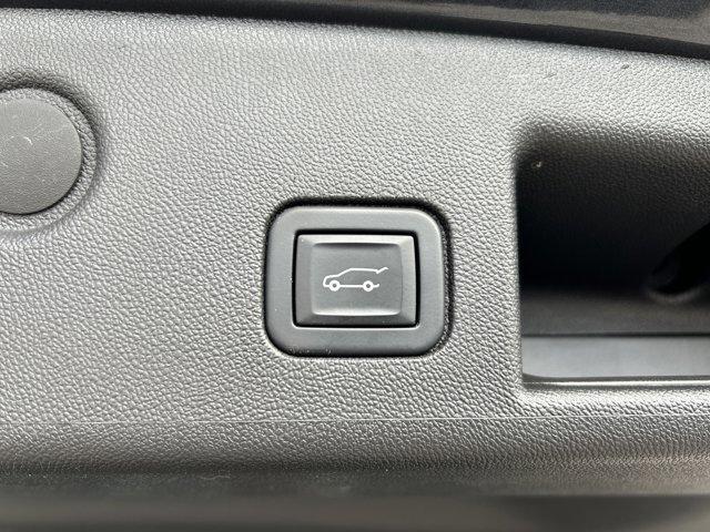 used 2022 Chevrolet Equinox car, priced at $20,590