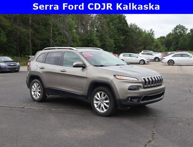 used 2017 Jeep Cherokee car, priced at $14,000