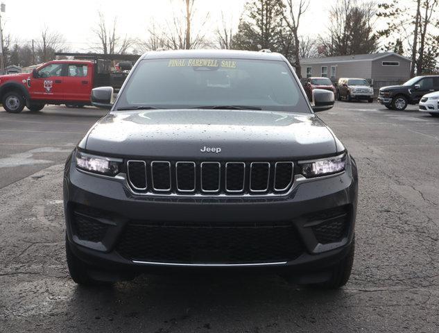 new 2024 Jeep Grand Cherokee car, priced at $45,215