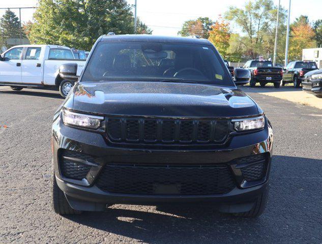 used 2023 Jeep Grand Cherokee car, priced at $34,800