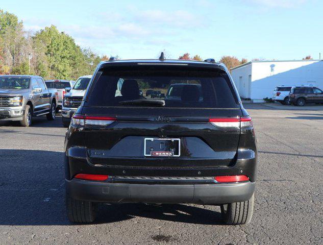 used 2023 Jeep Grand Cherokee car, priced at $34,800