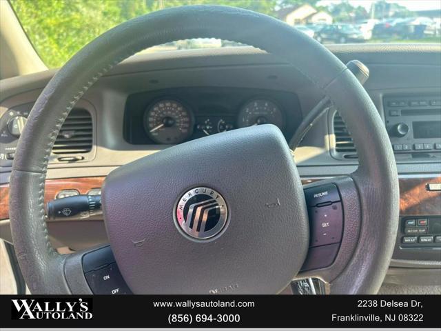 used 2007 Mercury Grand Marquis car, priced at $3,995