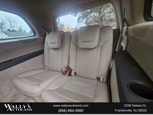 used 2015 Mercedes-Benz GL-Class car, priced at $14,995