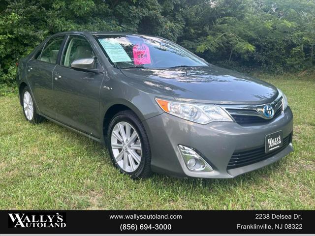 used 2013 Toyota Camry Hybrid car, priced at $8,500