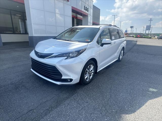 new 2025 Toyota Sienna car, priced at $50,615