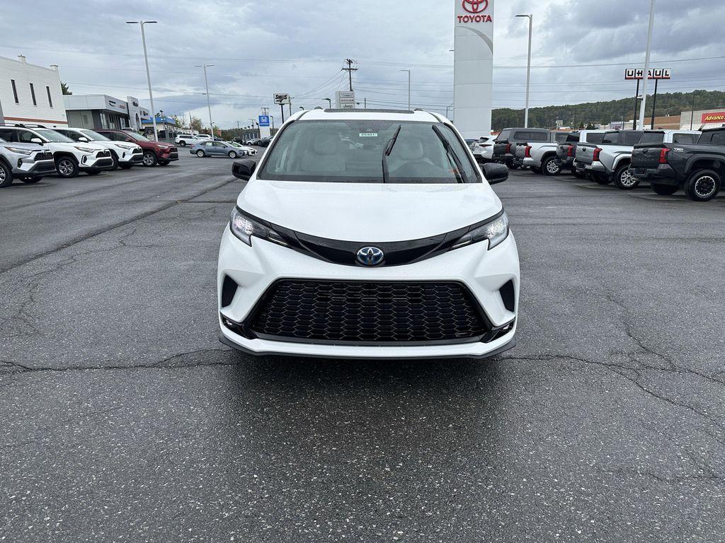 new 2025 Toyota Sienna car, priced at $51,034