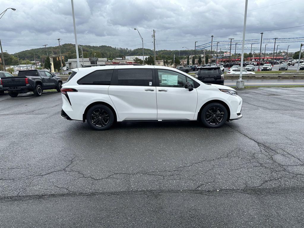 new 2025 Toyota Sienna car, priced at $51,034