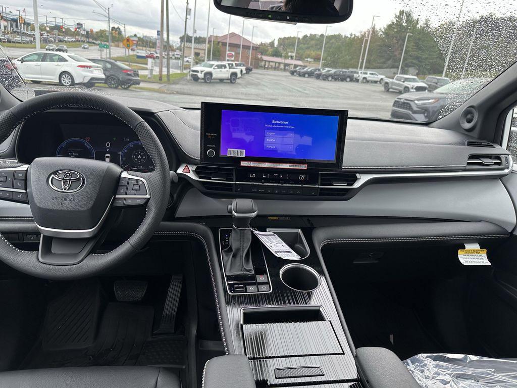 new 2025 Toyota Sienna car, priced at $51,034