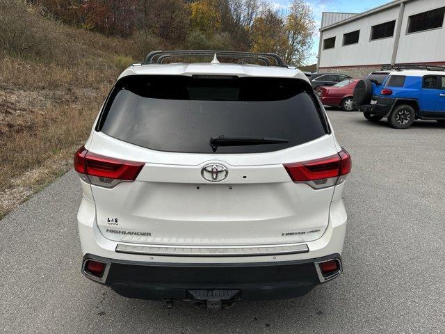 used 2019 Toyota Highlander car, priced at $29,997