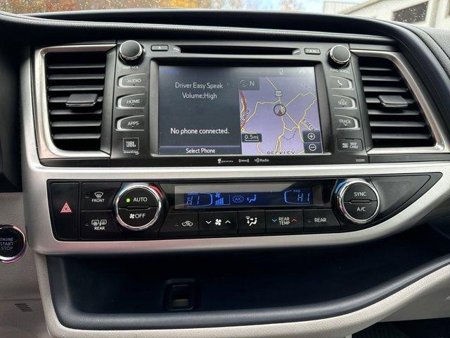 used 2019 Toyota Highlander car, priced at $29,997