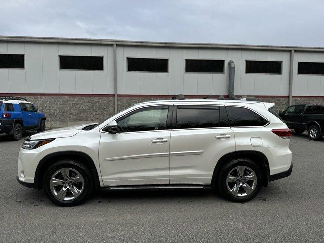 used 2019 Toyota Highlander car, priced at $29,997