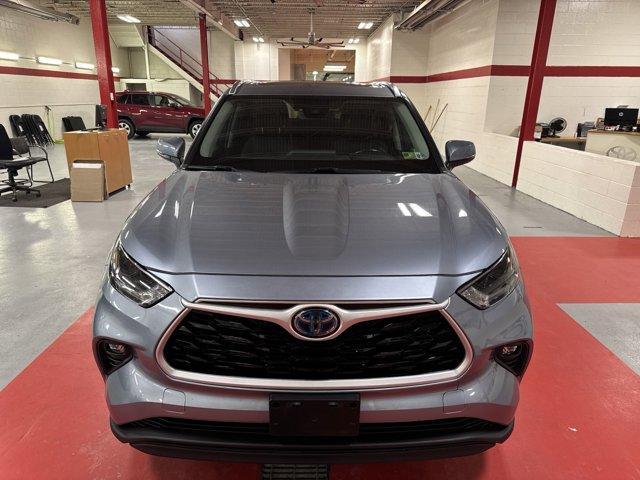 used 2021 Toyota Highlander Hybrid car, priced at $29,997