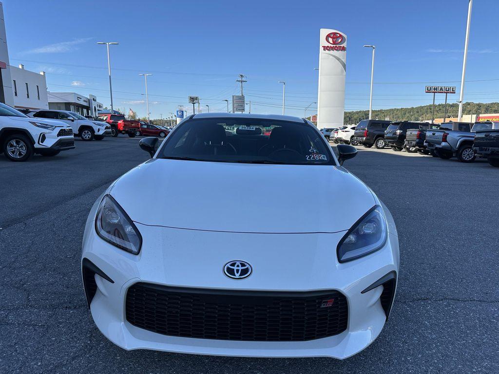 new 2025 Toyota GR86 car, priced at $37,684