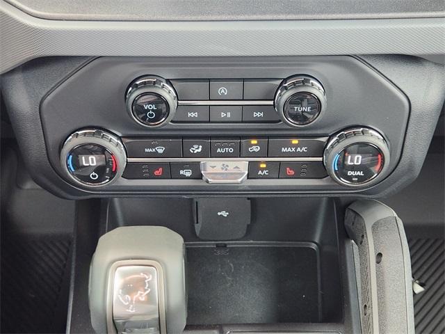 new 2024 Ford Bronco car, priced at $38,992