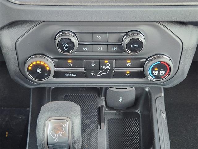 new 2025 Ford Bronco car, priced at $41,368